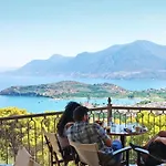 In Ermioni Mit Grill- Gemeinschaftlichem Pool Und Terrasse By Interhome Semesterbostad *