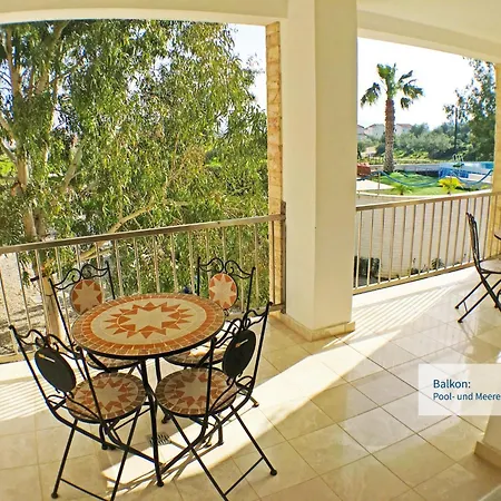 Semesterbostad In Ermioni Mit Grill- Gemeinschaftlichem Pool Und Terrasse By Interhome