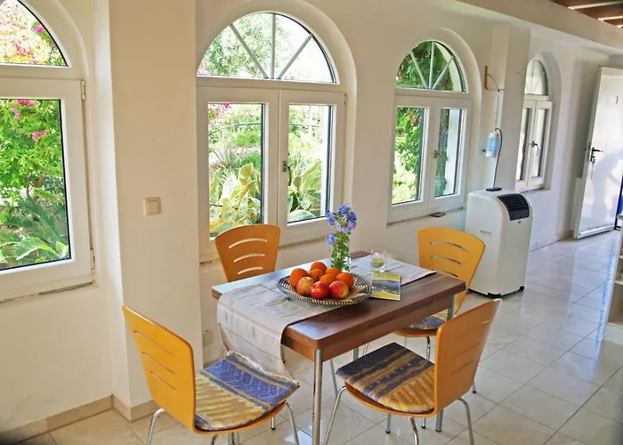 In Ermioni Mit Grill- Gemeinschaftlichem Pool Und Terrasse By Interhome *