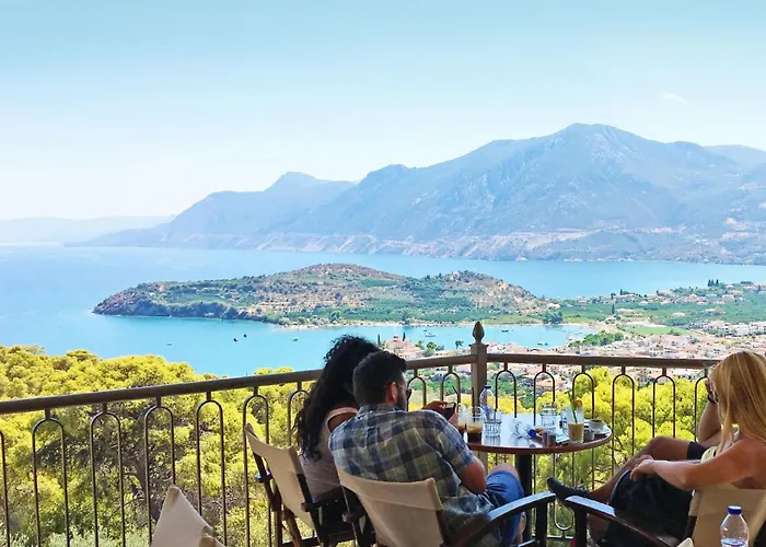 In Ermioni Mit Grill- Gemeinschaftlichem Pool Und Terrasse By Interhome 別荘 *